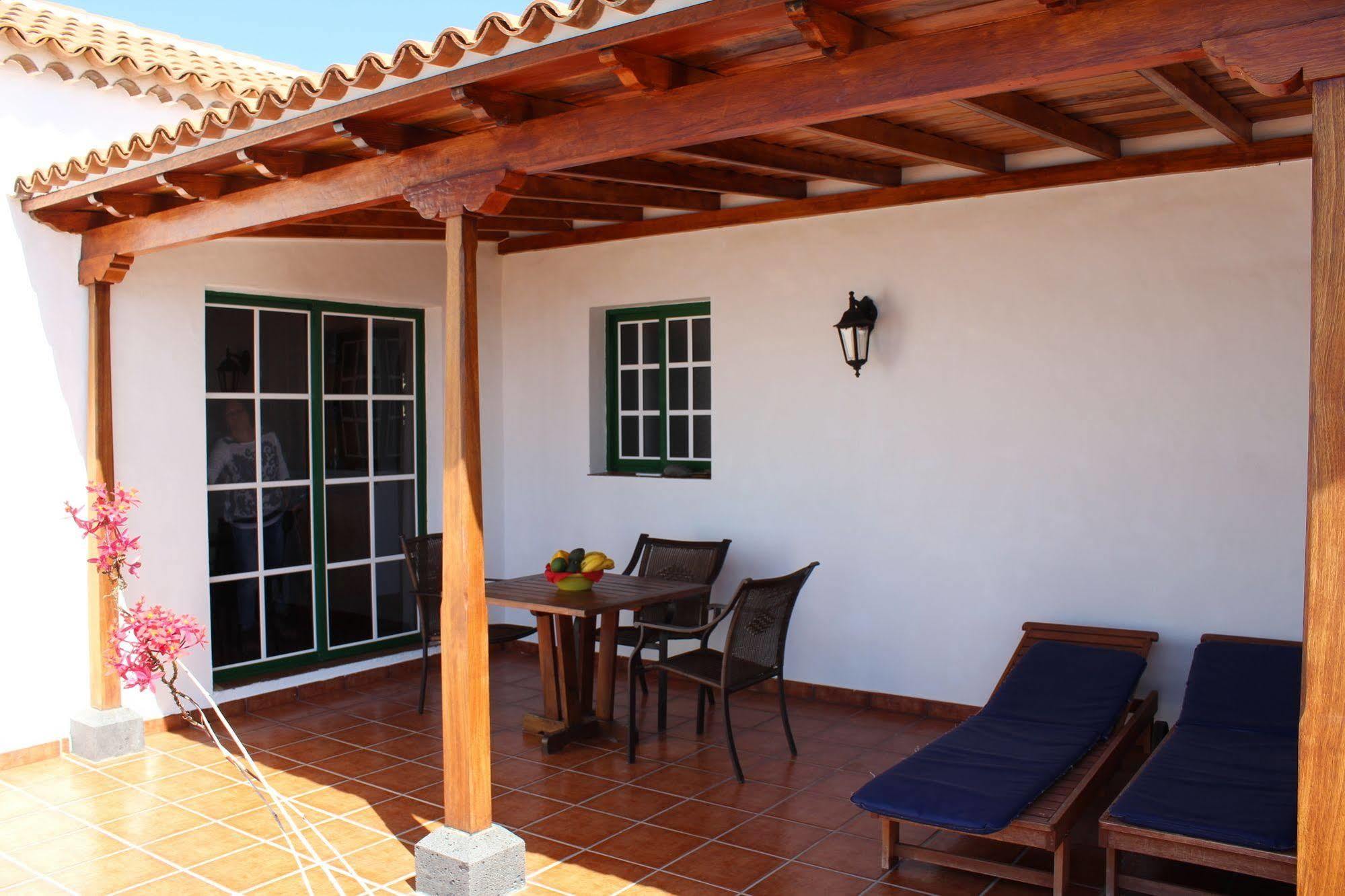 Gasthaus Casa La Majada (Adults Only) Los Llanos De Aridane Exterior foto